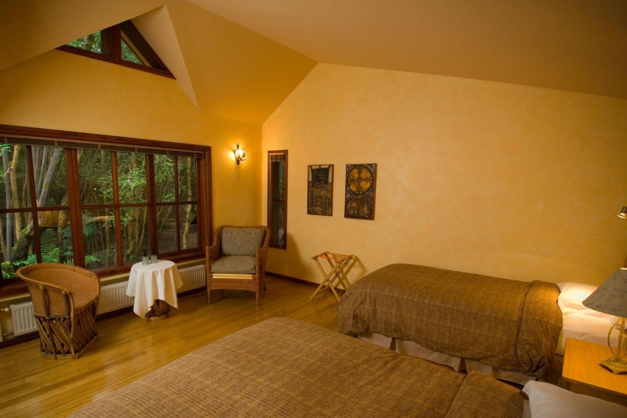 Yan Kee Way Lodge Bungalow ปูแอร์โตบารัส ภายนอก รูปภาพ