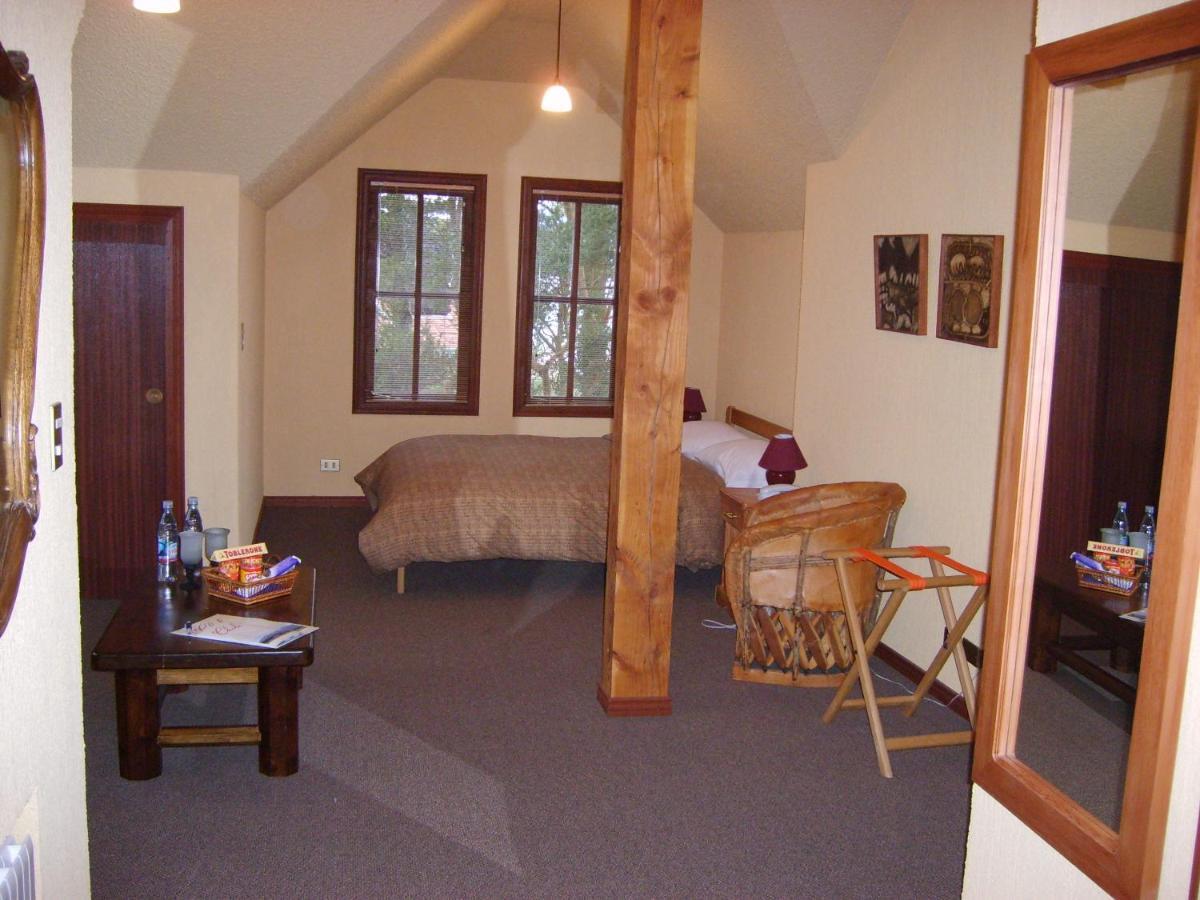Yan Kee Way Lodge Bungalow ปูแอร์โตบารัส ภายนอก รูปภาพ